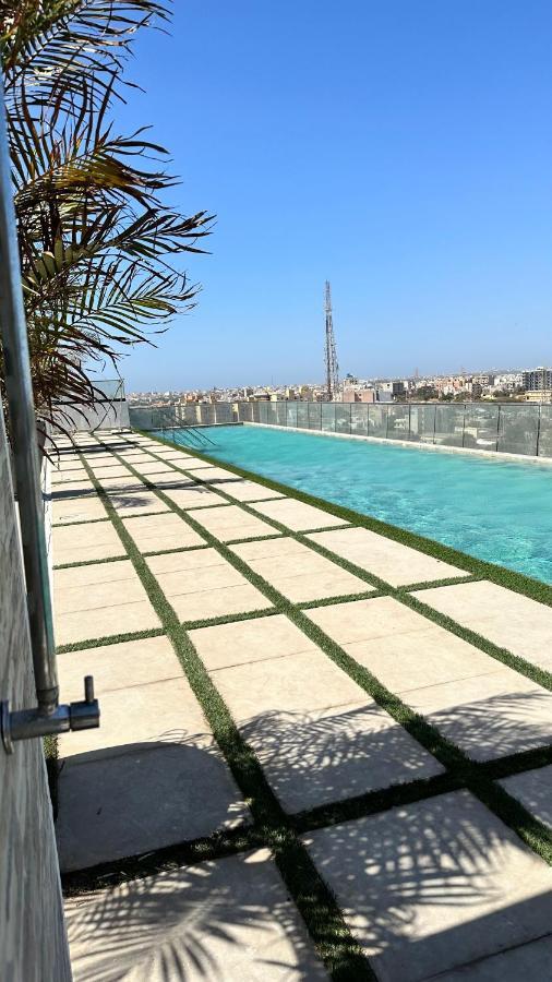 F4 - Chic - Piscine - Salle Fitness Дакар Экстерьер фото