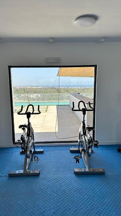 F4 - Chic - Piscine - Salle Fitness Дакар Экстерьер фото
